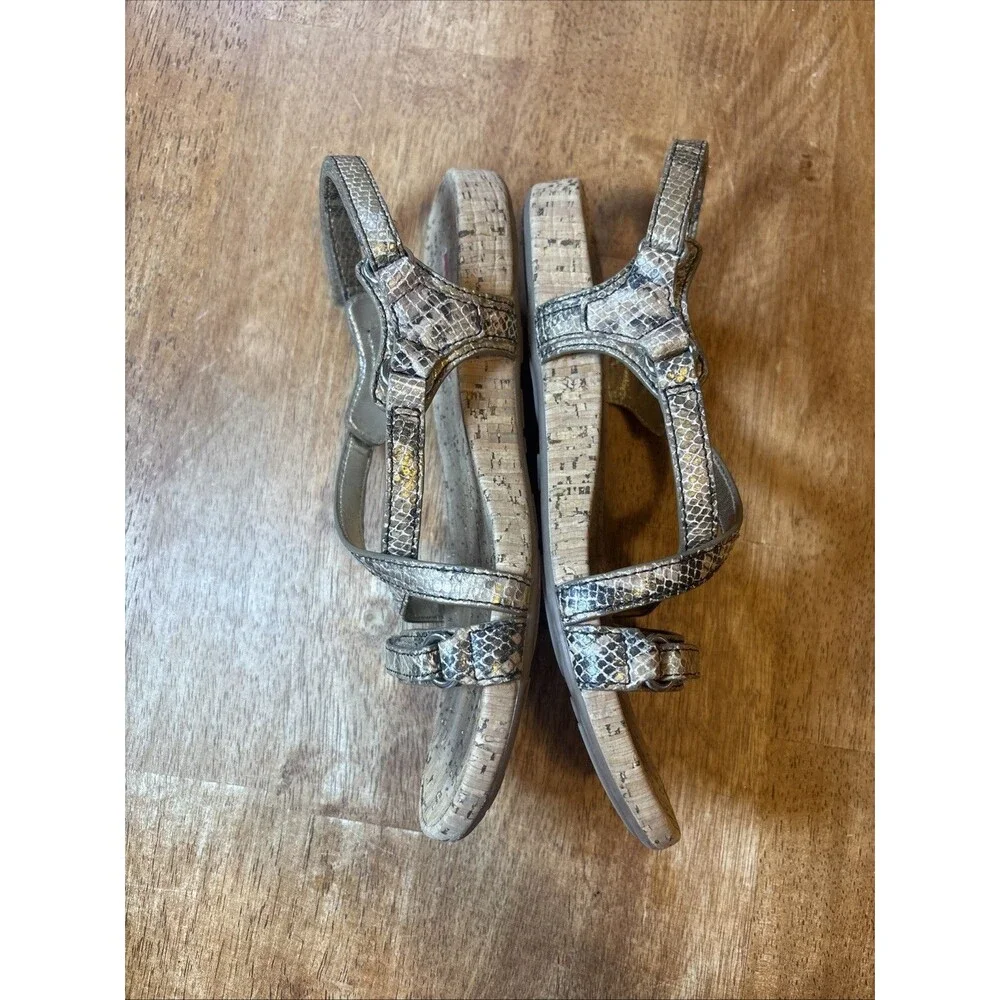 Prada Flat sandal Gold Snake Print Cork Women’s size 37 US 6.5 Vintage - Picture 4 of 9